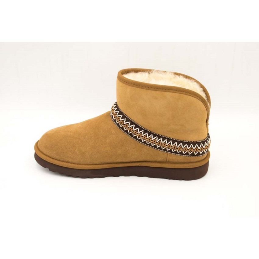 Botas UGG Classic Mini Crescent Camel | Marva Zapatería