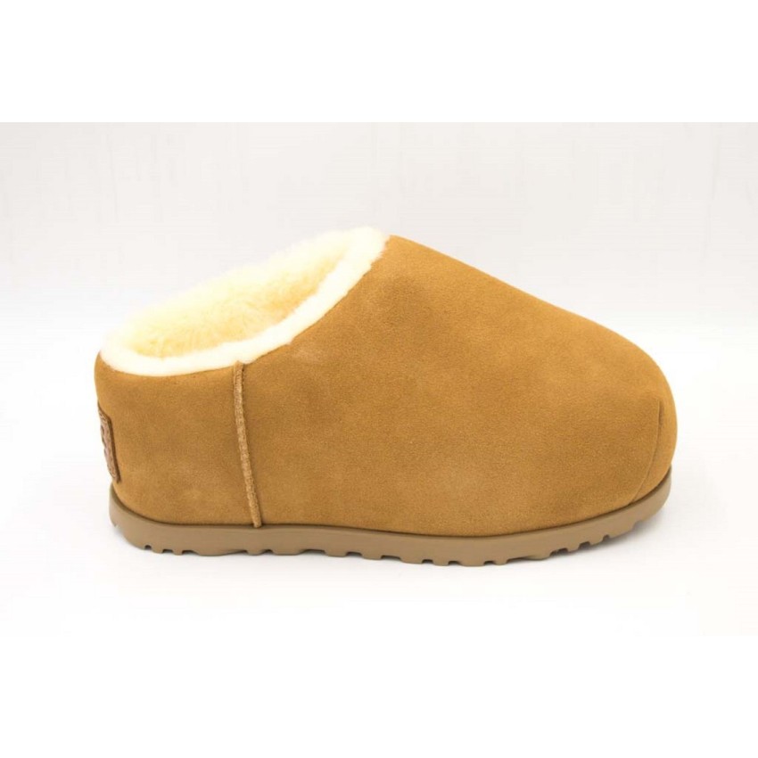 Zuecos UGG Pumped Camel | Marva Zapatería