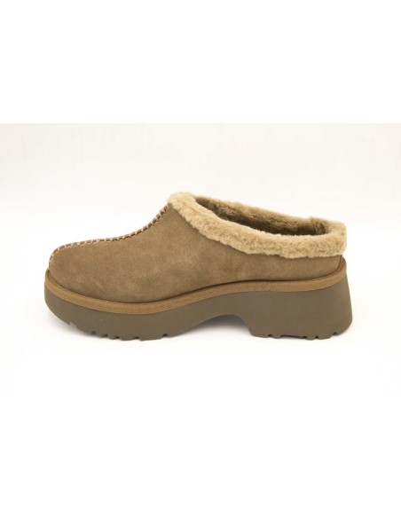 Zuecos UGG New Heights Cozy Marrones | Marva Zapatería Zuecos UGG New Heights Cozy Marrones | Marva Zapatería