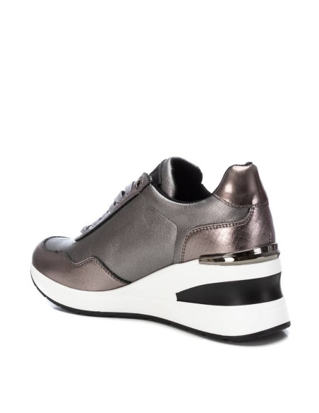 Deportivos Mujer XTI 143074 Plateados | Marva Zapatería