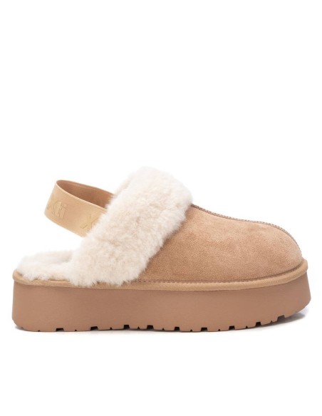 Zuecos Mujer XTI 143488 Beige | Marva Zapatería