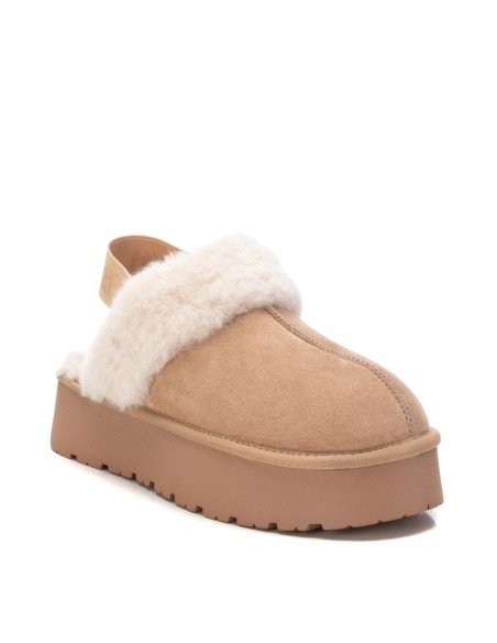 Zuecos Mujer XTI 143488 Beige | Marva Zapatería