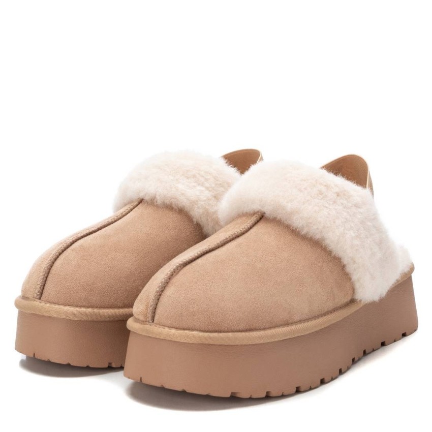 Zuecos Mujer XTI 143488 Beige | Marva Zapatería