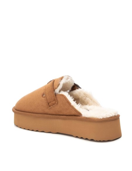 Zuecos Mujer XTI 143503 Camel | Marva Zapatería