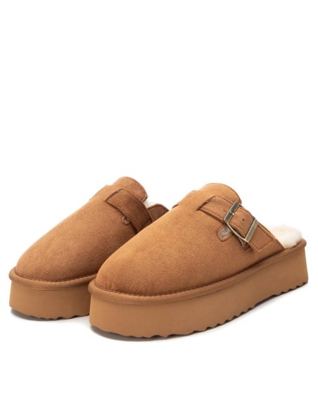Zuecos Mujer XTI 143503 Camel | Marva Zapatería