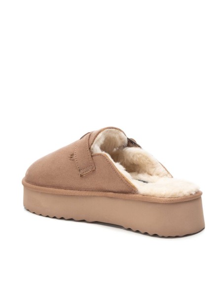 Zuecos Mujer XTI 143503 Beige | Marva Zapatería Zuecos Mujer XTI 143503 Beige | Marva Zapatería